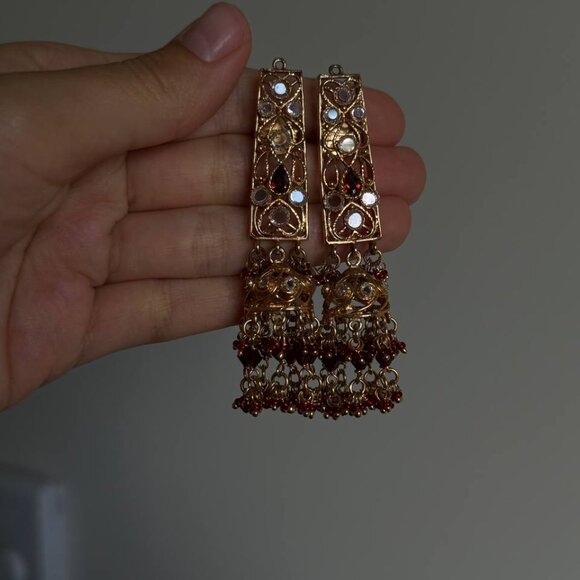 Bridal Costume Jewelry Set – Choker, Earrings & Bangles - Picture 5 of 9